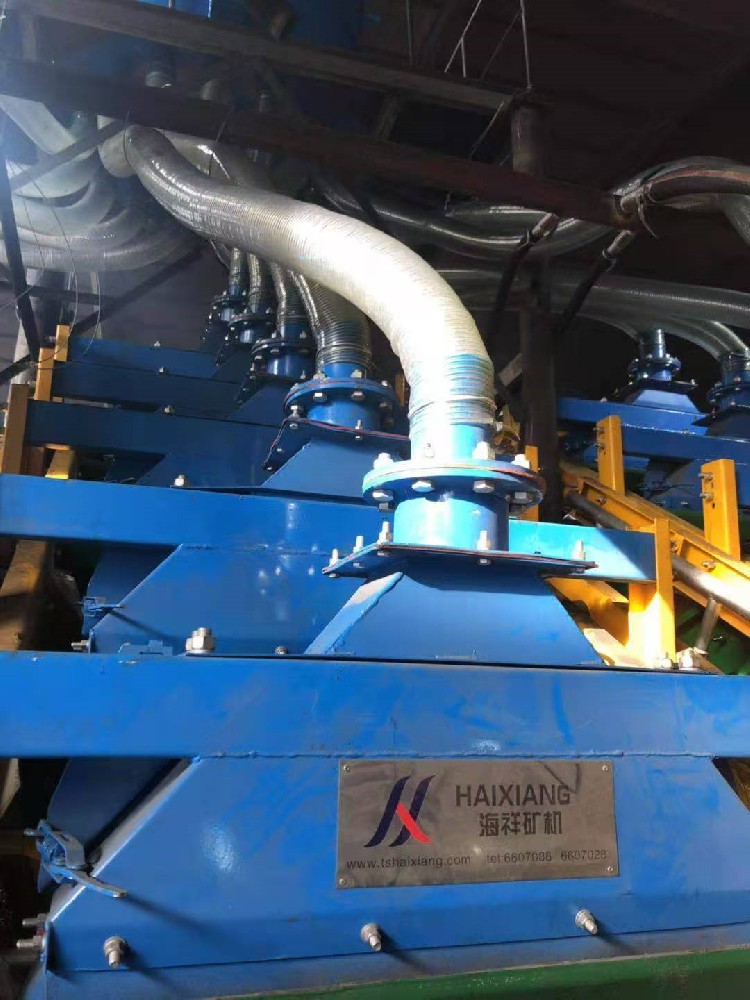 售后服務(wù)為承德客戶(hù)安裝疊層高頻振動(dòng)細(xì)篩