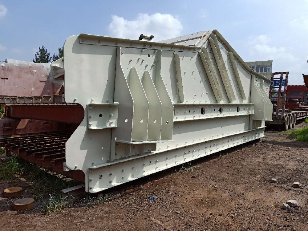 海祥礦機(jī)LH3073振動篩又發(fā)貨啦！